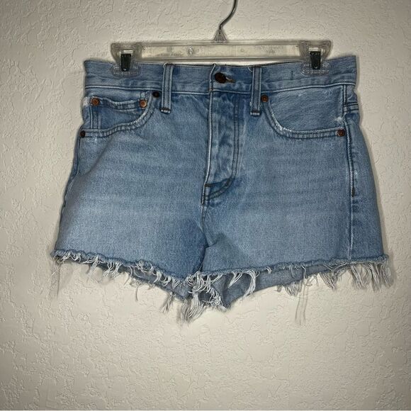 Madewell Relaxed Denim Distressed Shorts in Cedarcroft Wash Women’s Size 23 - Picture 6 of 9